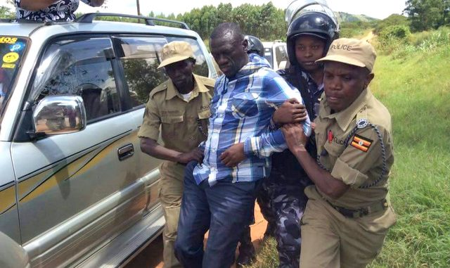 Besigye arrested and taken  to Nalufenya