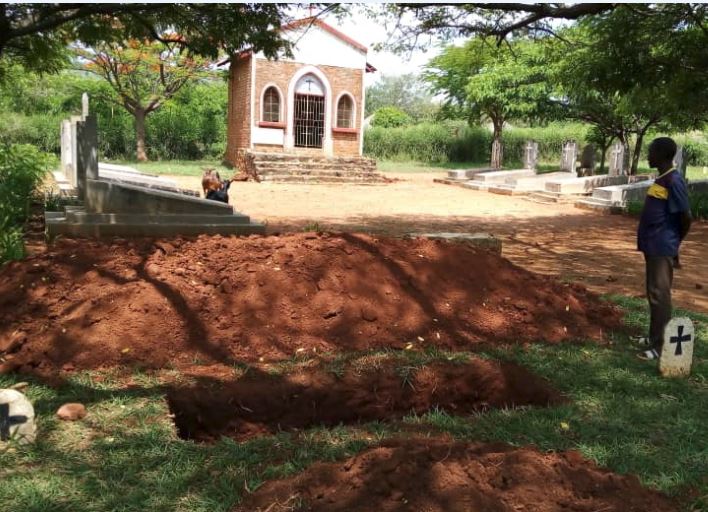 Shock as Italian Priest digs own grave in Uganda after losing his relatives to coronavirus