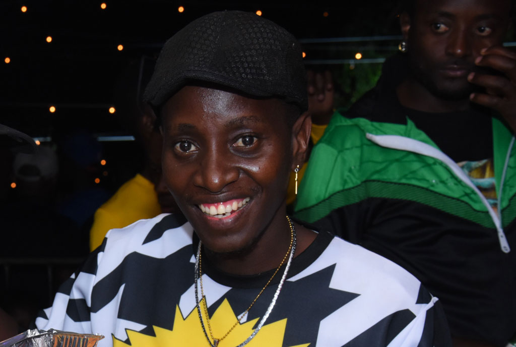 MC Kats begs for drink at Roast & Rhyme