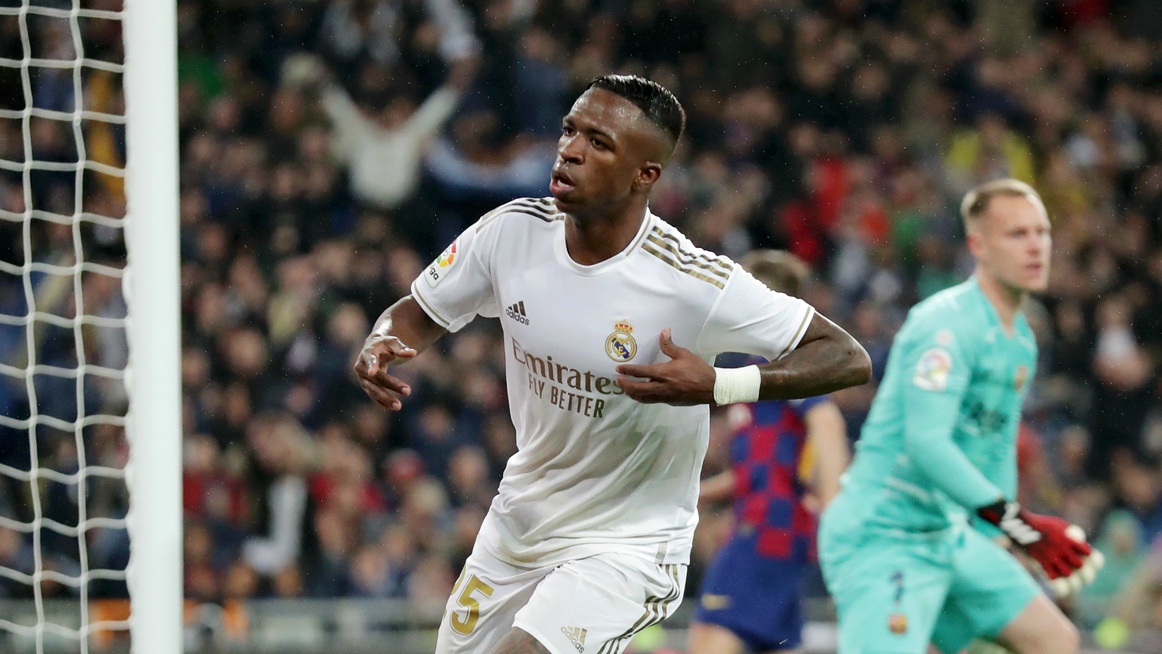 Real Madrid 2-0 Barcelona: Vinicius and Mariano strikes send Zidane’s men to the top