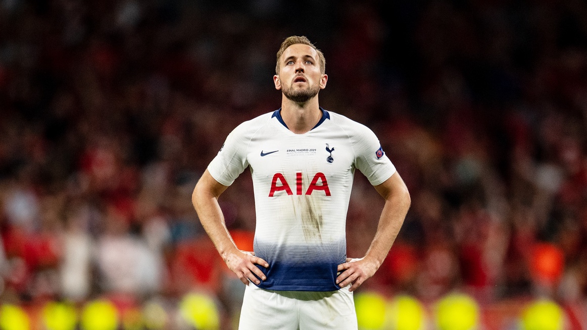 Lucas hopes Kane stays at Tottenham