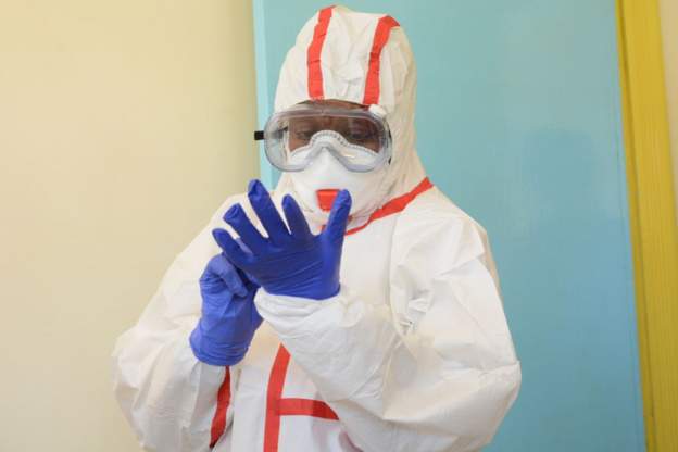 Kenyan medics ‘forced to reuse gowns and masks’