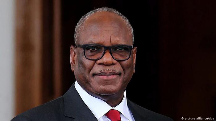Huge crowds rally to demand Mali president steps down