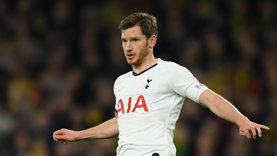 Vertonghen and Vorm contracts extended until the end of season