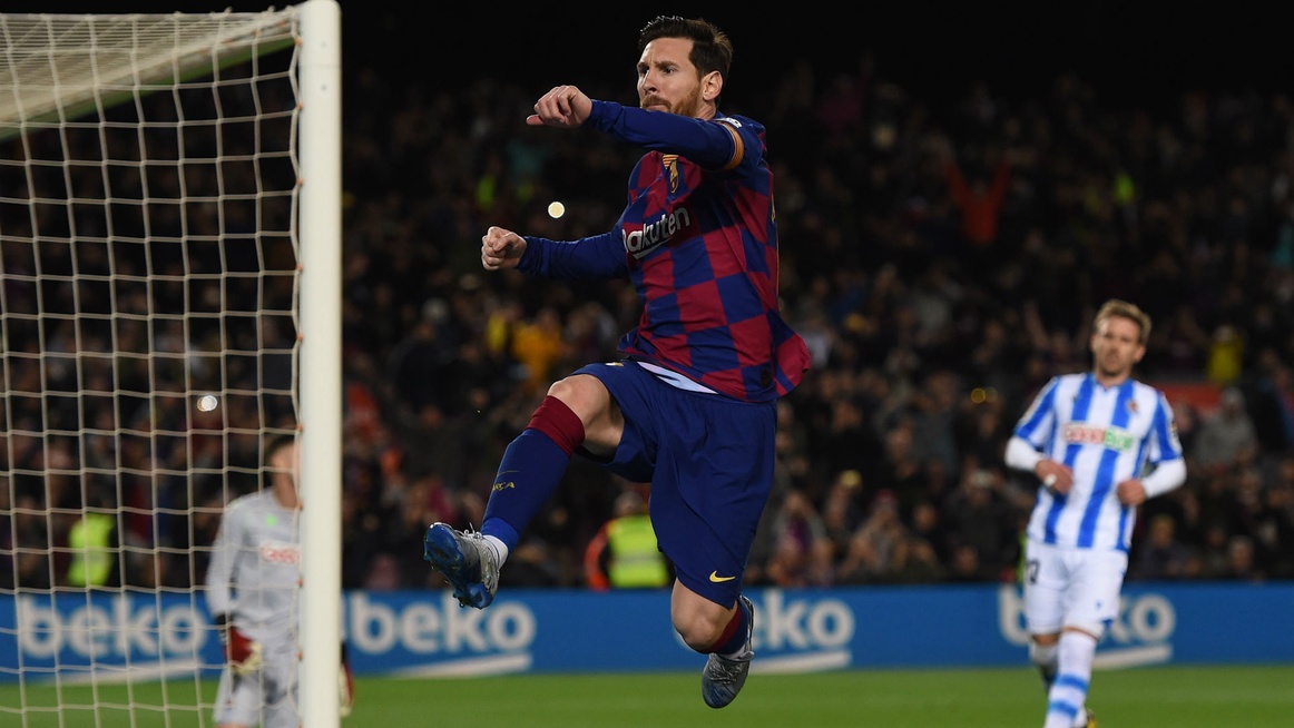 Barcelona to begin Messi contract talks, Liverpool monitor Sancho situation