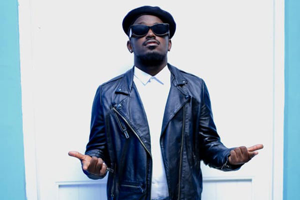Ykee Benda blue-ticks OS